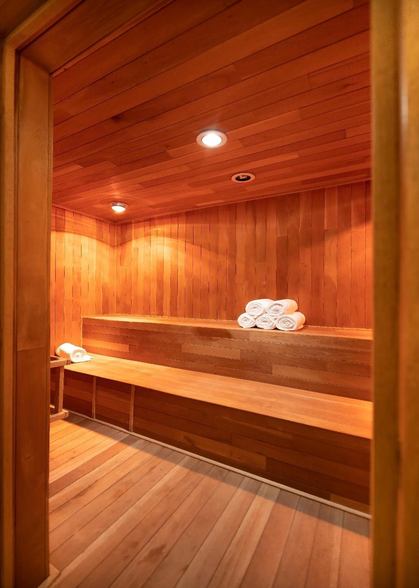 Metria Hotel レオン エクステリア 写真 A modern Finnish sauna